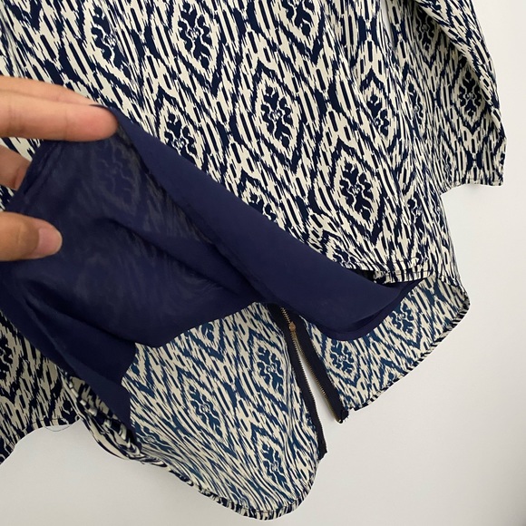 Pookie and Sebastian Cream and Blue Abstract Pattern Blouse - Picture 11 of 14